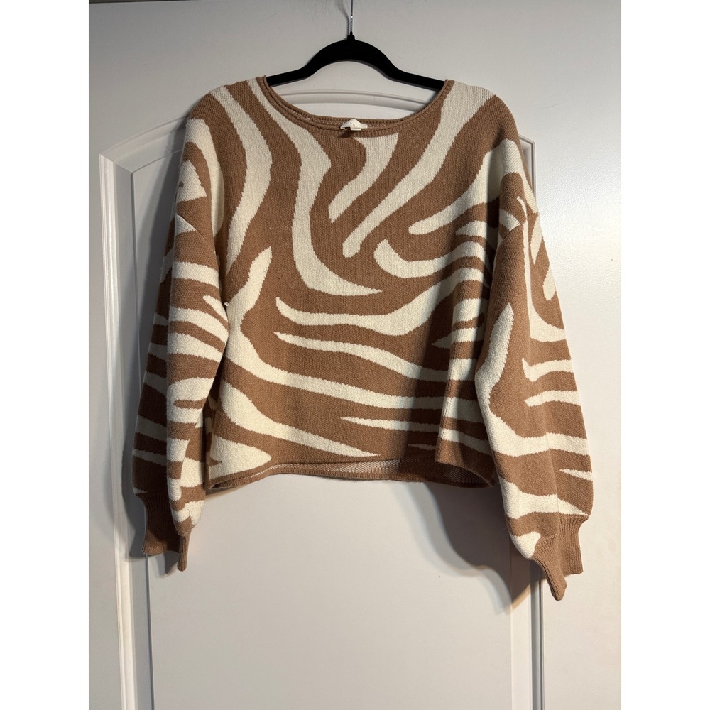 Cyrus Zebra Swirl Sweater Large Tan Cream Balloon Sleeve Cropped Boho Chic Cozy
